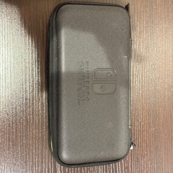 Nintendo Switch Lite - Grey *ACCEPTING MOST OFFERS* - Picture 6 of 7